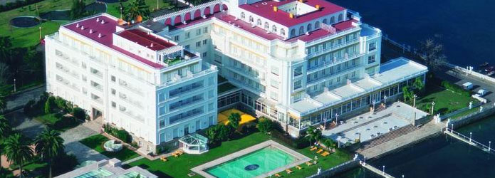 gran-hotel-balneario-la-toja-00